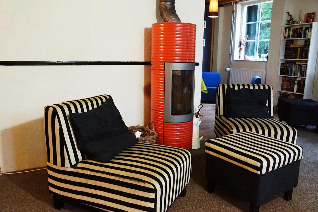 Bed and Breakfast d'n Twist Overloon Exterior foto